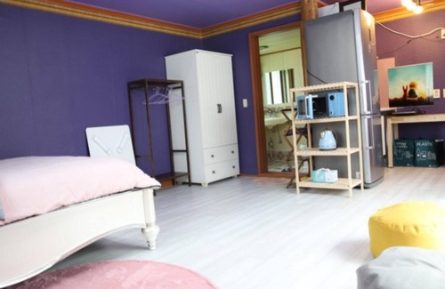 Hwachon House | Hongcheon Eorinwangja Pension