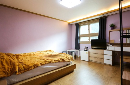 Hongcheon Hotel | Hongcheon Garisan Deuo Motel