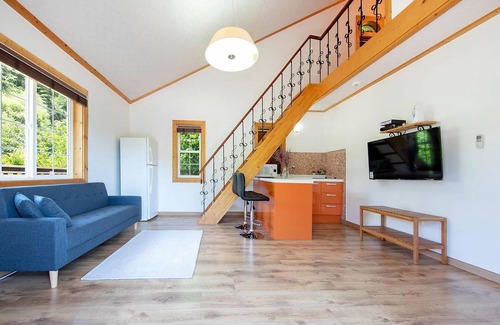 Seo House | Hongcheon Lime Orange Pension