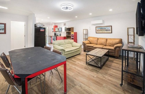 McCalla House | Hoops Haven 5-bedroom house in lovely McCalla