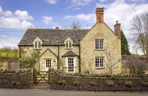 Quenington House | Hope Cottage