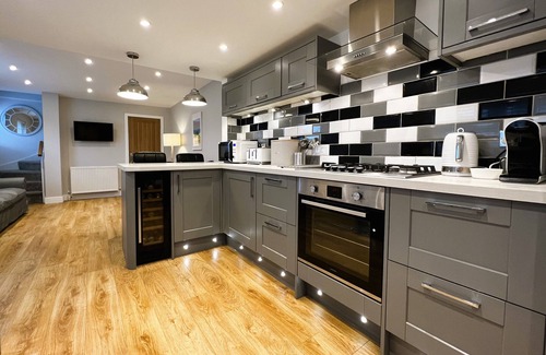 Shanklin Ski Chalet | Hope Cottage