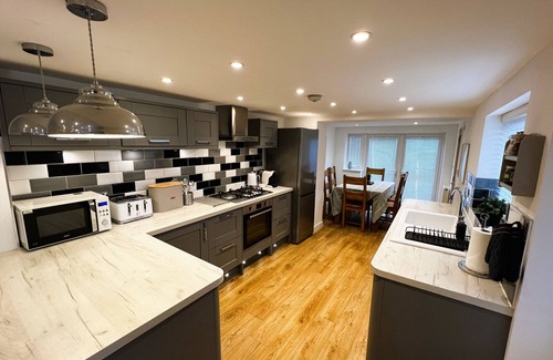 Shanklin Ski Chalet | Hope Cottage