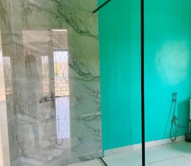 Yof Apartment | Horizon bleue
