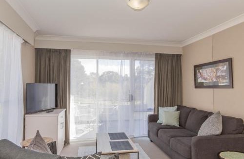 Jindabyne Apartment | Horizons 501