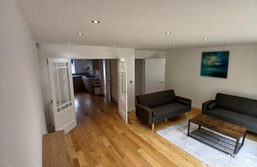Squirrel's Heath House | Hornchurch House - Romford