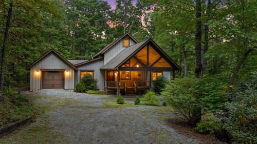 Highlands Cabin | Horse Cove Haven