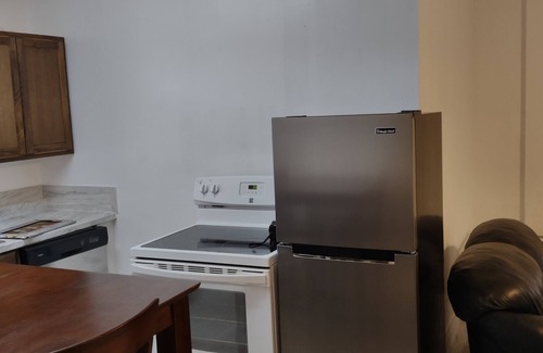 Manchaca House | Horse Ranch House 2 miles to Austin, Remodeled, Relaxed Atmosphere, SXSW Near