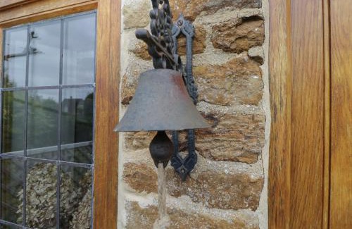 Whichford House | Horseshoe Cottage