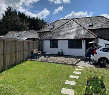 Looe House | Horseshoe Cottage
