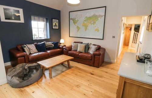 Mynytho House | Horseshoe Cottage