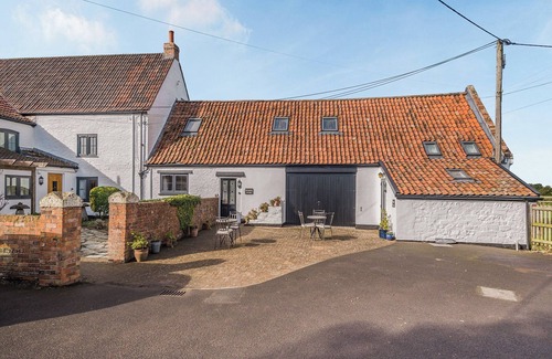 Weston-super-Mare Cottage | Horseshoe Cottage-UK37360