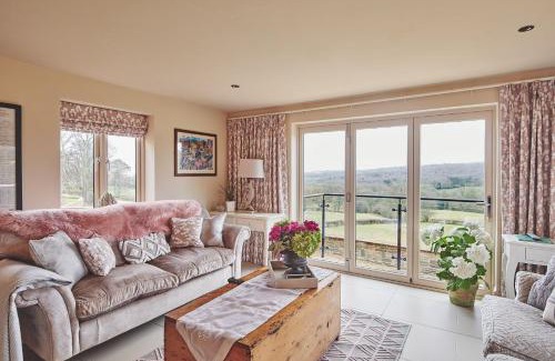 Holmesfield House | Horseshoe House