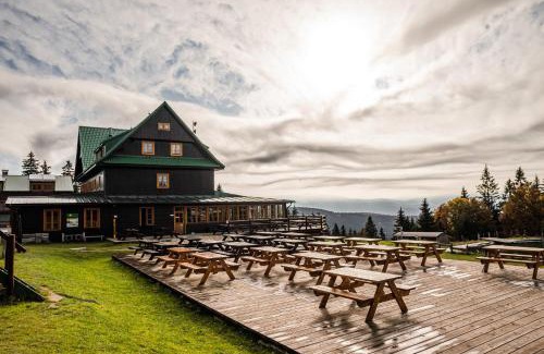 Stare Mesto Hotel | Horský hotel Paprsek