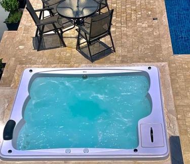 Tombo House | Hospedaria Tombo Brasil