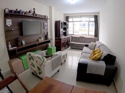 Gonzaga Apartment | Hospede-se a 3 min da praia do Gonzaga, Santos