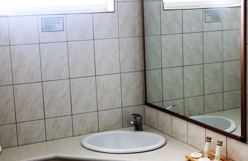 Geraldton Hotel | Hospitality Geraldton, SureStay Collection by Best Western