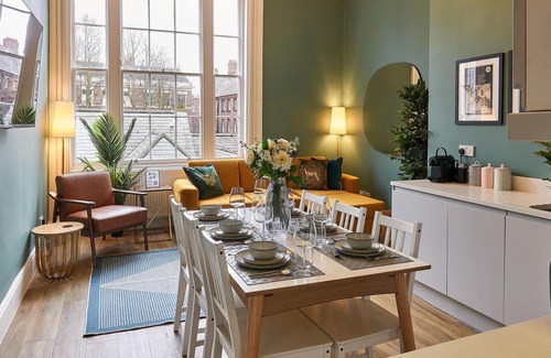 Hope Street Apartment | Host Apartments The Falkner Quarters II