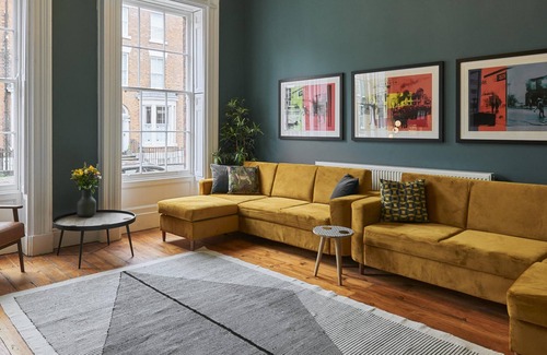 Hope Street Apartment | Host Apartments The Falkner Quarters I