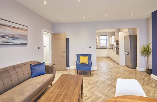 Redcar Apartment | Host Stay Bellevue Apartment 2