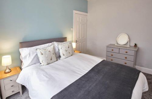 Marske-by-the-Sea Apartment | Host & Stay - Cobblestones