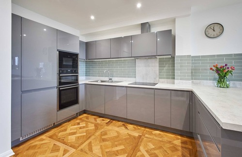 Whitley Bay House | Host Stay Empress Point