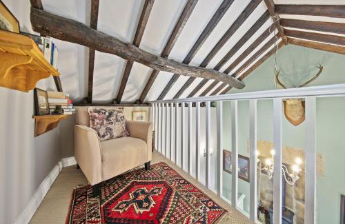 Calver House | Host & Stay - Foxglove Cottage