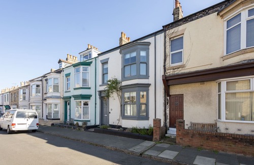 Saltburn-by-the-Sea House | Host Stay Garnet Street