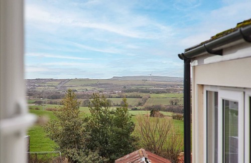 Skelton-in-Cleveland House | Host & Stay | Salt Rock Retreat