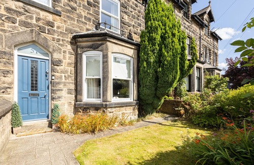 Harrogate House | Host Stay Grove Road