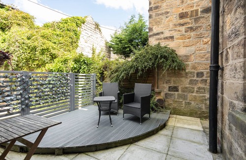 Harrogate House | Host Stay Grove Road