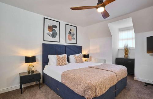 Launceston House | Host & Stay - Honeycomb House