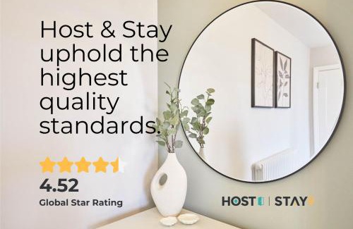 Saltburn-by-the-Sea Apartment | Host & Stay - Huntcliff View Apartment