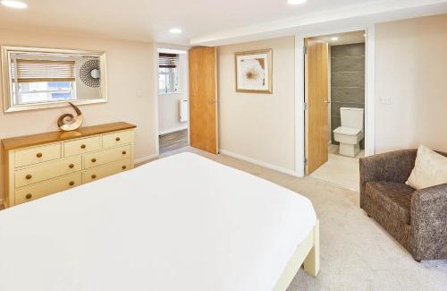 Whitby Apartment | Host & Stay - Lobster Pot Apartment
