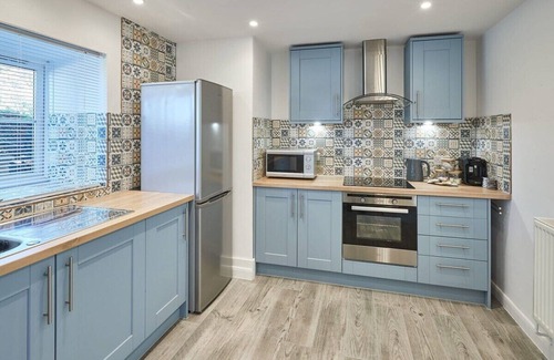 Sewerby House | Host & Stay | Low Barn Cottage