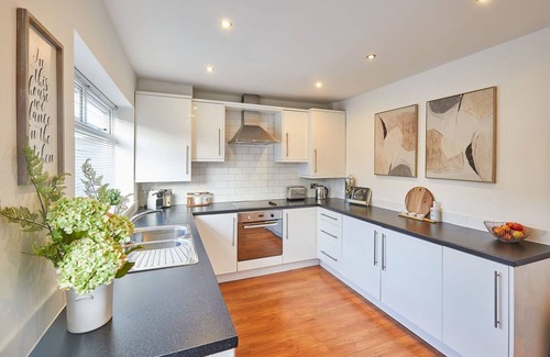 Eaglescliffe House | Host Stay Newsam Crescent