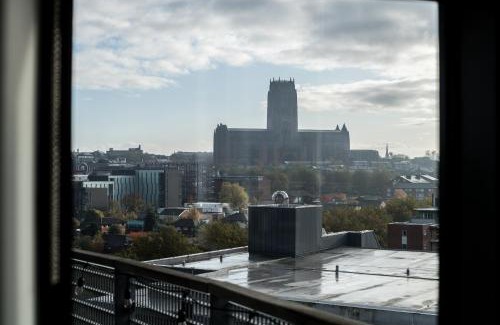 Baltic Triangle Apartment | Host & Stay - The Baltic Penthouse with Balcony