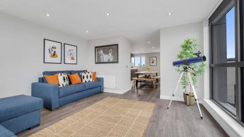 Baltic Triangle Apartment | Host & Stay - The Baltic Penthouse 2