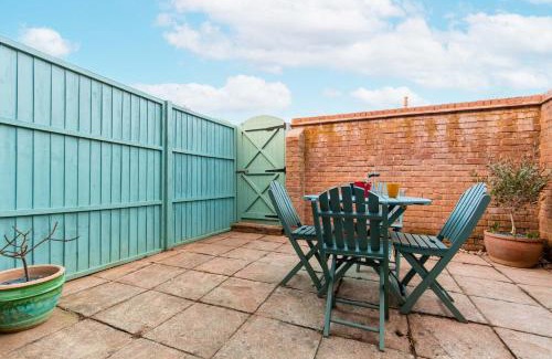 Snettisham House | Host & Stay - The Courtyard