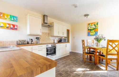 Wells-next-the-Sea House | Host & Stay - The Hideaway