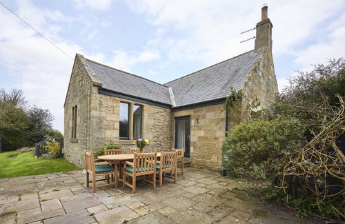 Woodhorn House | Host & Stay | The Lodge