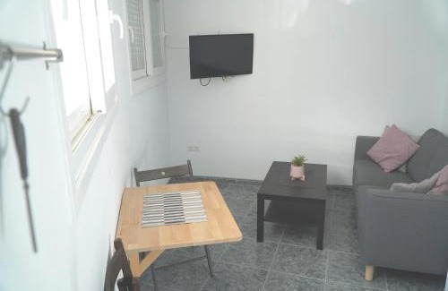 Nerja Hotel | Hostal Alegre