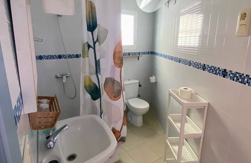 Chipiona House | Hostal Avenida by Bossh! Hotels