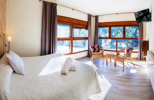 Tolosa House | Hostal Avenjúcar