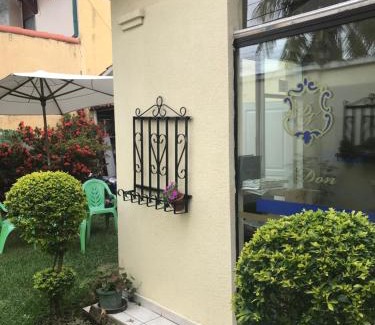 Santa Cruz Hotel | Hostal Don Nabil