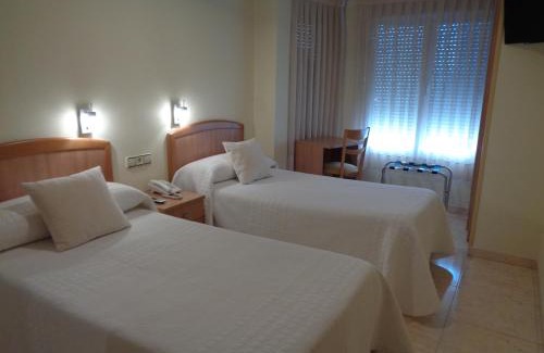 Almoradi House | Hostal El Retiro