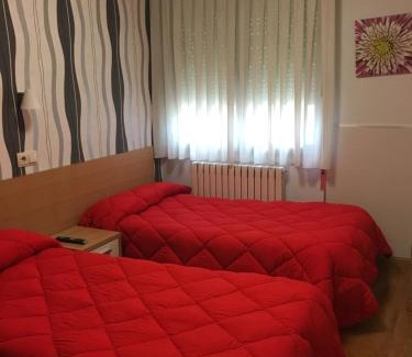 Logrono House | Hostal La Cortijana