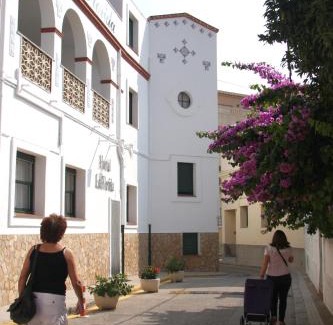 Llanca House | Hostal La Florida