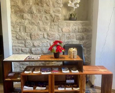 Centre Historic de Manresa Hotel | Hostal La Masia