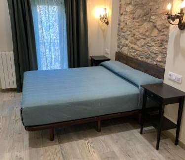 Barri Vell House | Hostal Milana Girona